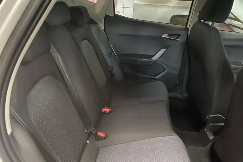 Seat Arona din 2025 cu 5 km - oferta SEA145187 - foto 6