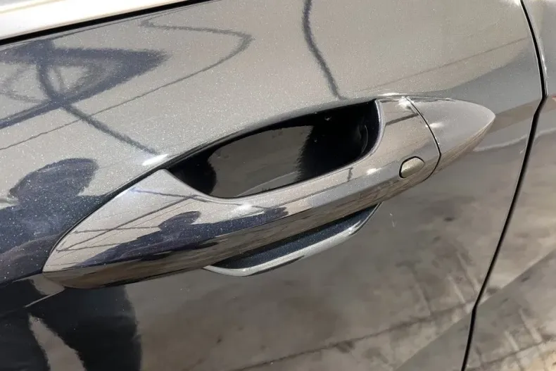 Hyundai KONA din 2023 cu 24.967 km - oferta HYU145190 - foto 9