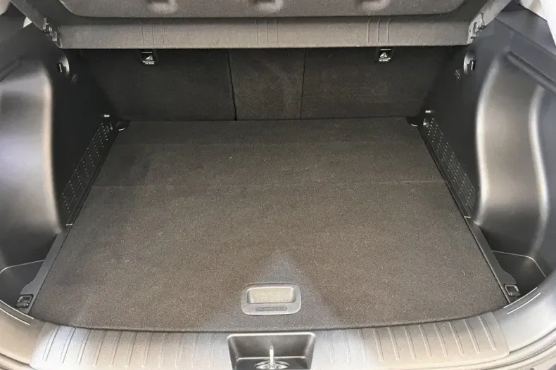 Hyundai KONA din 2023 cu 24.967 km - oferta HYU145190 - foto 27