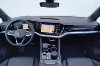 Volkswagen Touareg din 2025 cu 1.000 km - oferta VOL145191 - foto 4