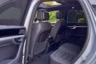 Volkswagen Touareg din 2025 cu 1.000 km - oferta VOL145191 - foto 6