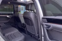 Volkswagen Touareg din 2025 cu 1.000 km - oferta VOL145191 - foto 7
