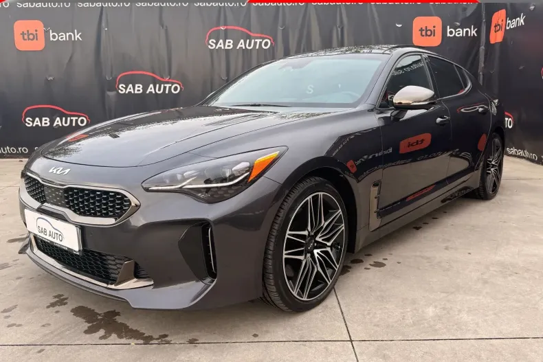 Kia Stinger din 2023 cu 9.490 km - oferta KIA145196 - foto 1