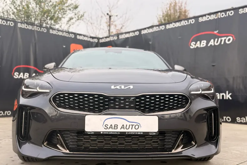 Kia Stinger din 2023 cu 9.490 km - oferta KIA145196 - foto 4