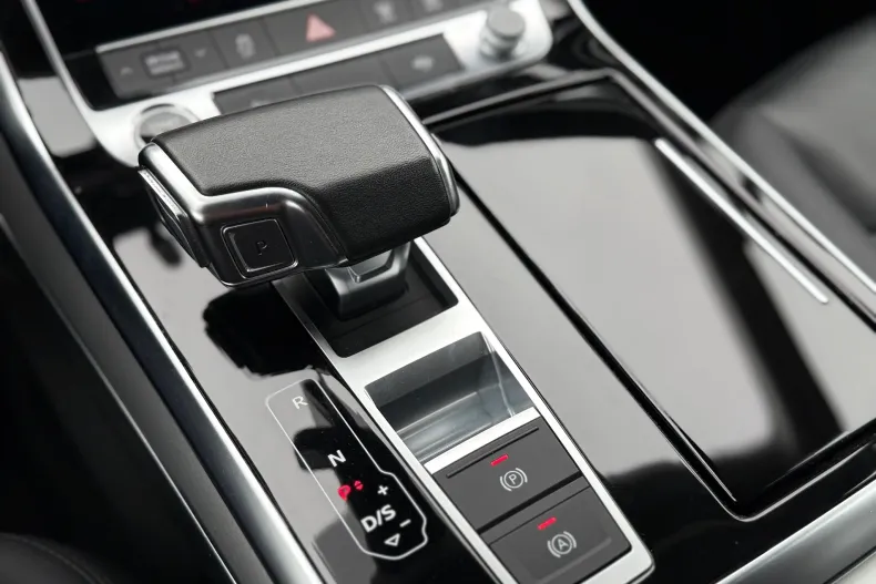 Audi Q7 din 2023 cu 83.854 km - oferta AUD145198 - foto 9