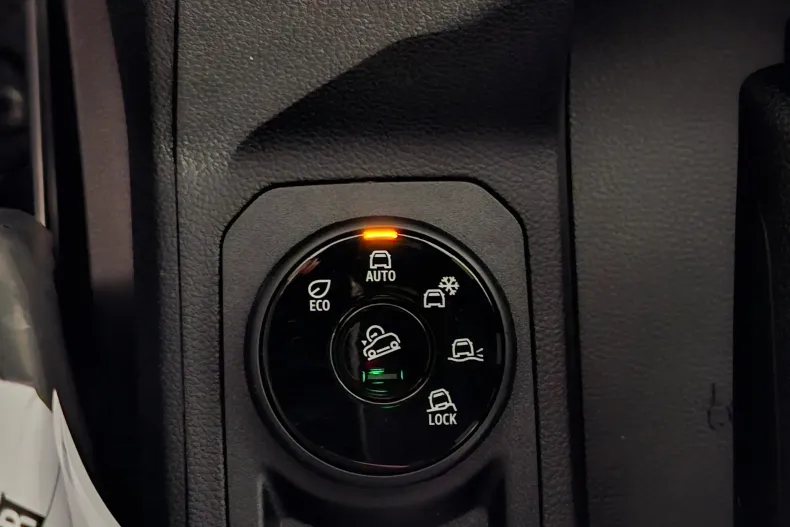 Dacia Duster din 2025 cu 4 km - oferta DAC145201 - foto 11