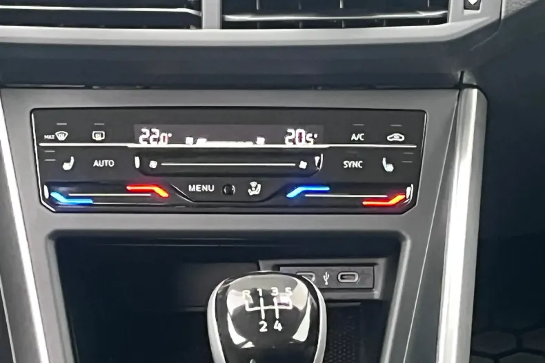 Volkswagen Taigo din 2024 cu 27.739 km - oferta VOL145208 - foto 11