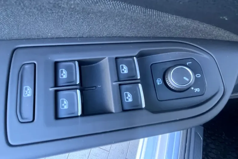 Volkswagen Golf din 2021 cu 29.258 km - oferta VOL145211 - foto 11