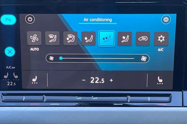 Volkswagen Golf din 2021 cu 29.258 km - oferta VOL145211 - foto 23