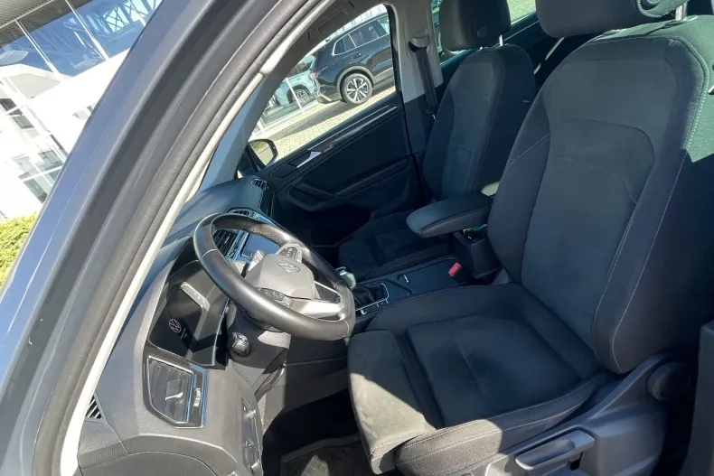 Volkswagen Tiguan din 2023 cu 120.000 km - oferta VOL145215 - foto 31