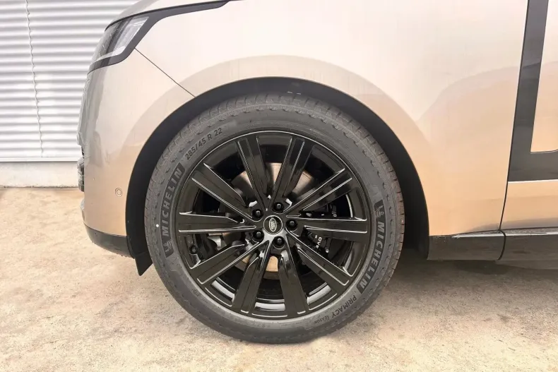 Land Rover Range Rover din 2025 cu 1 km - oferta LAN145217 - foto 3