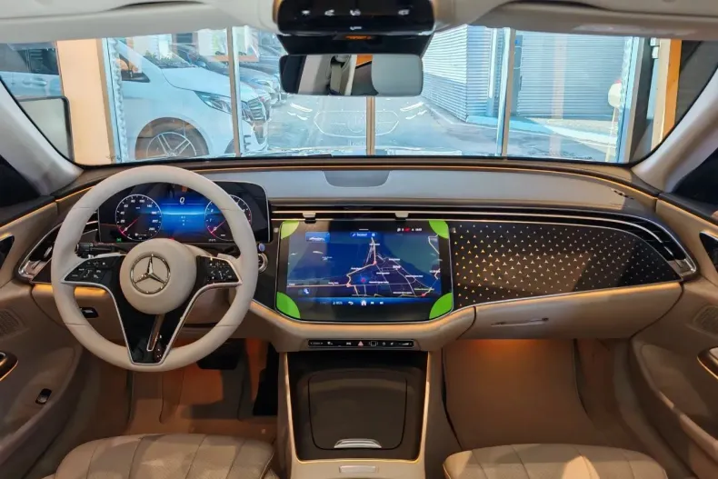 Mercedes-Benz E din 2025 cu 1 km - oferta MER145221 - foto 13