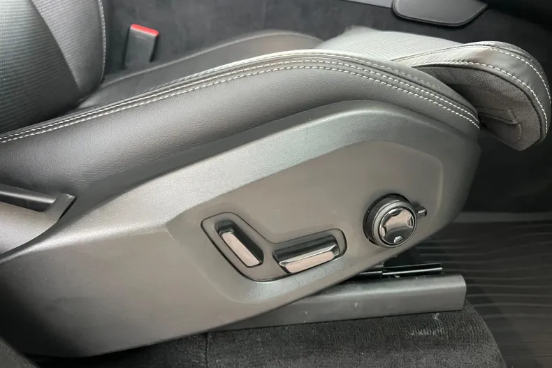 Volvo XC90 din 2023 cu 118.000 km - oferta VOL145224 - foto 29