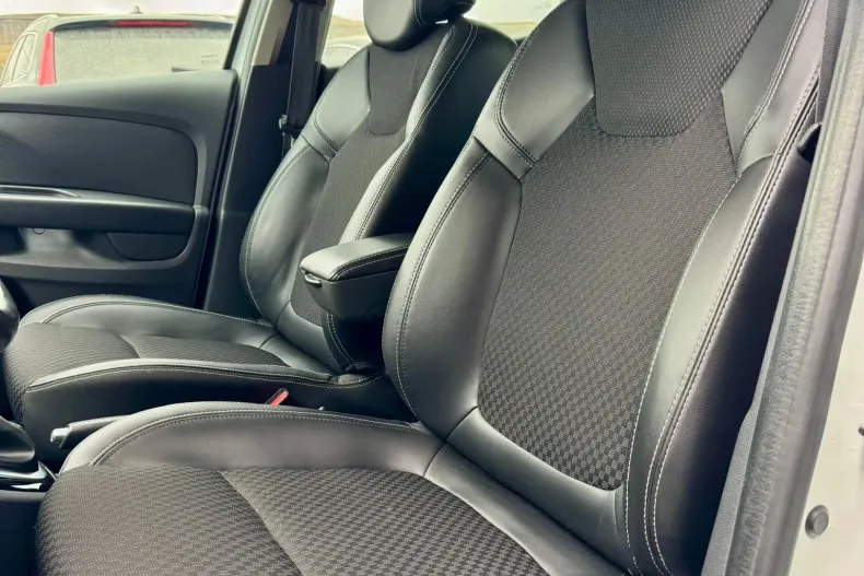 Renault Clio din 2019 cu 119.000 km - oferta REN145241 - foto 29