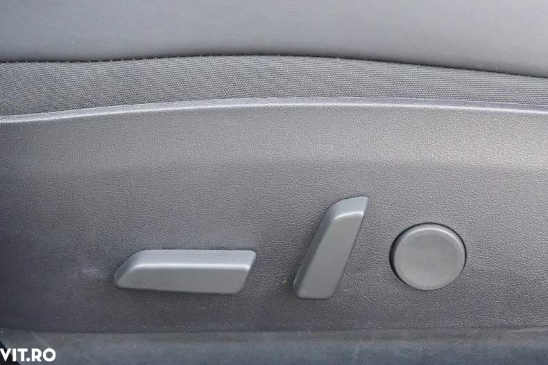 Tesla Model 3 din 2019 cu 66.957 km - oferta TES145247 - foto 6