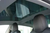 Tesla Model 3 din 2019 cu 66.957 km - oferta TES145247 - foto 12