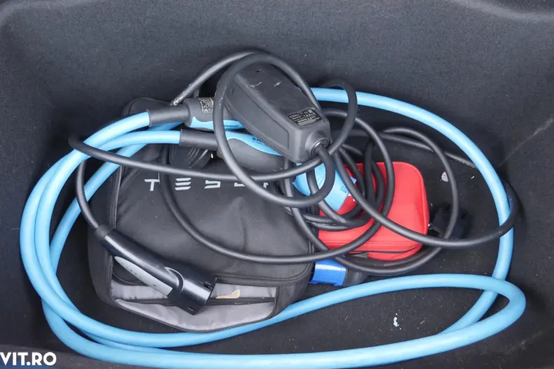 Tesla Model 3 din 2019 cu 66.957 km - oferta TES145247 - foto 17