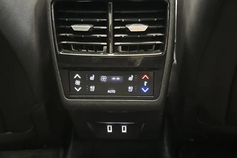 DS Automobiles DS 9 din 2021 cu 27.590 km - oferta DSA145265 - foto 22