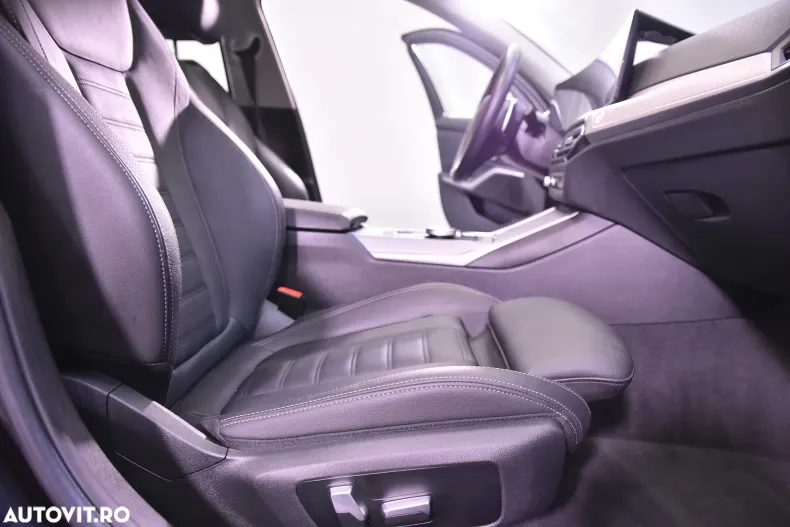 BMW Seria 3 din 2022 cu 39.529 km - oferta BMW145267 - foto 11