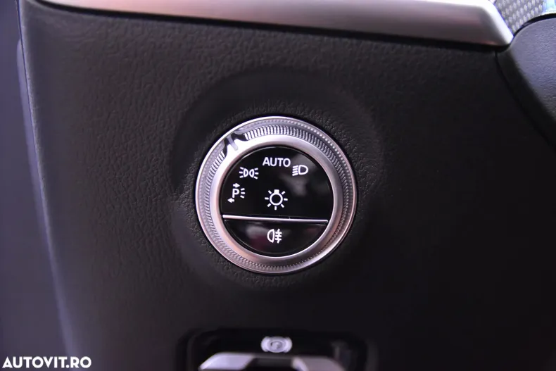 Mercedes-Benz C din 2024 cu 9.473 km - oferta MER145269 - foto 15