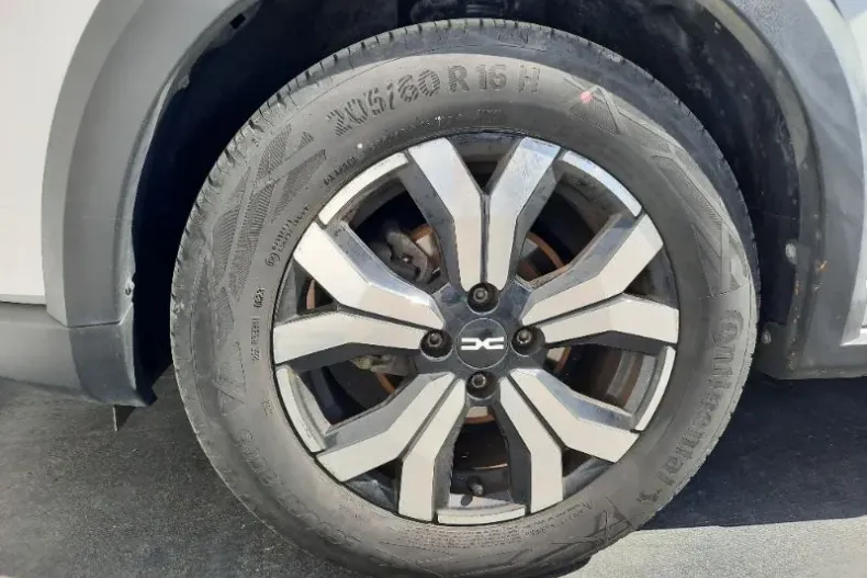 Dacia Sandero din 2023 cu 36.992 km - oferta DAC145274 - foto 5