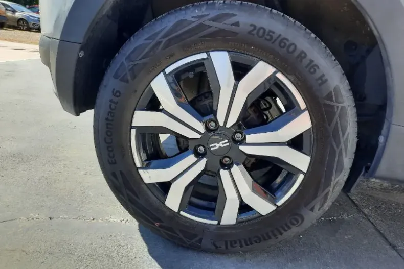 Dacia Sandero din 2023 cu 36.992 km - oferta DAC145274 - foto 8