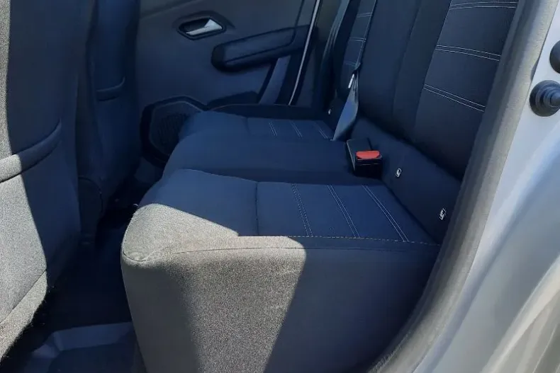 Dacia Sandero din 2023 cu 36.992 km - oferta DAC145274 - foto 14