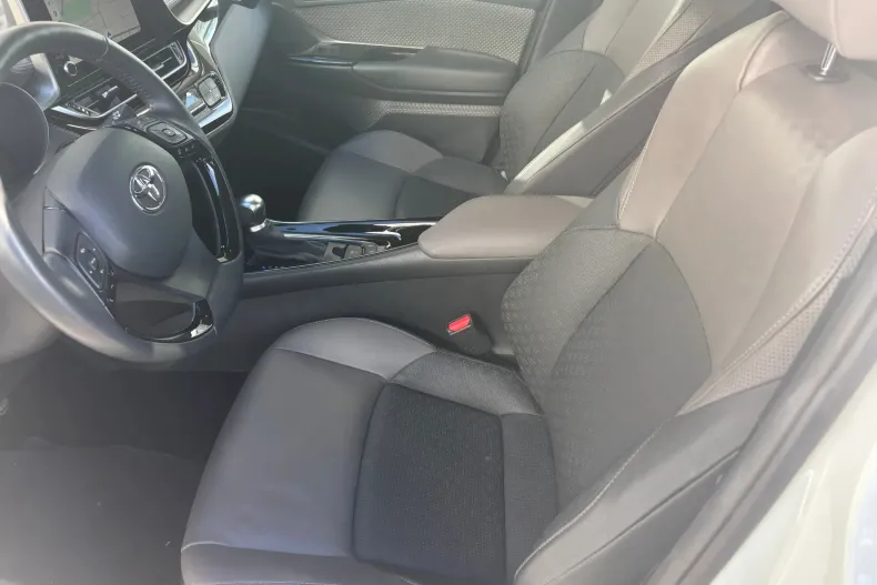 Toyota C-HR din 2022 cu 20.500 km - oferta TOY145286 - foto 13