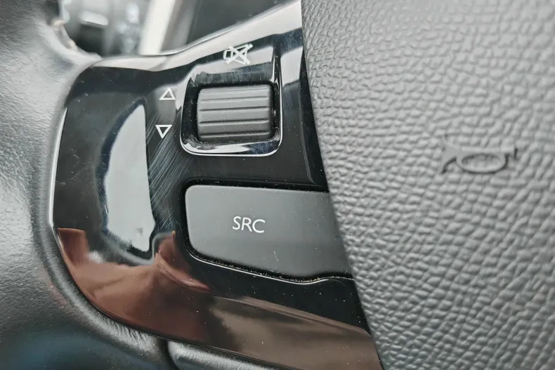 Peugeot 308 din 2020 cu 94.322 km - oferta PEU145288 - foto 20