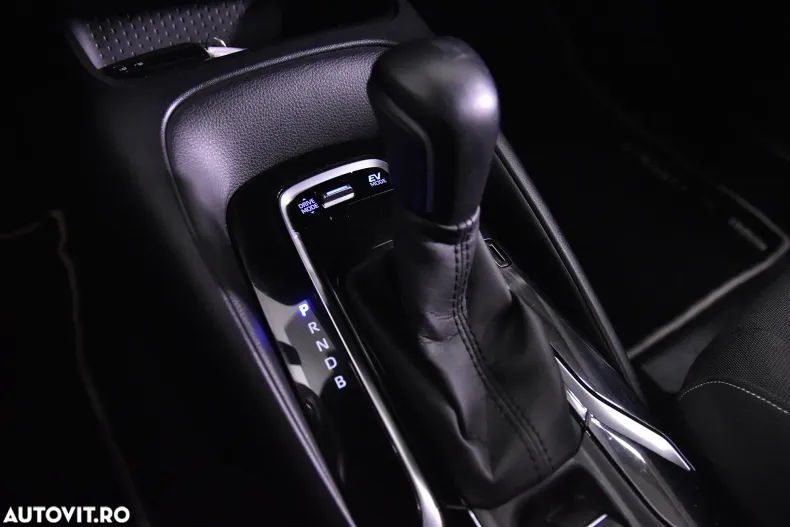 Toyota Corolla din 2020 cu 39.223 km - oferta TOY145289 - foto 17