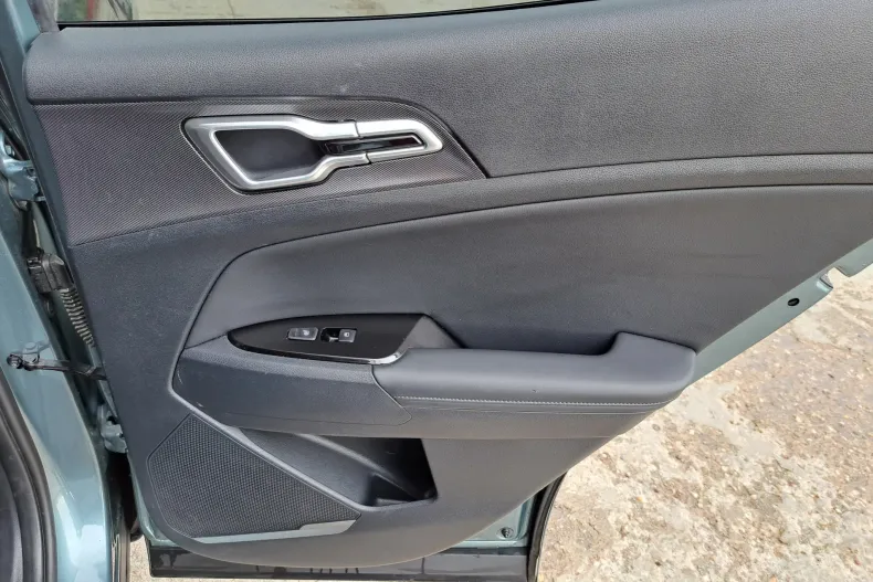 Kia Sportage din 2023 cu 20.470 km - oferta KIA145291 - foto 23