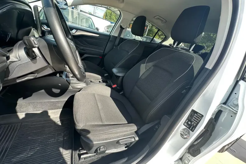 Ford Focus din 2022 cu 74.000 km - oferta FOR145295 - foto 6