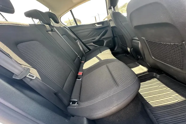 Ford Focus din 2022 cu 74.000 km - oferta FOR145295 - foto 8