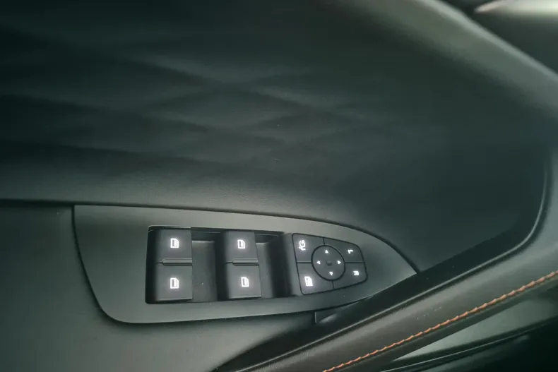 MG HS din 2024 cu 14 km - oferta MG0145297 - foto 10