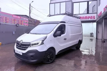 Renault Trafic din 2021 - oferta REN145300