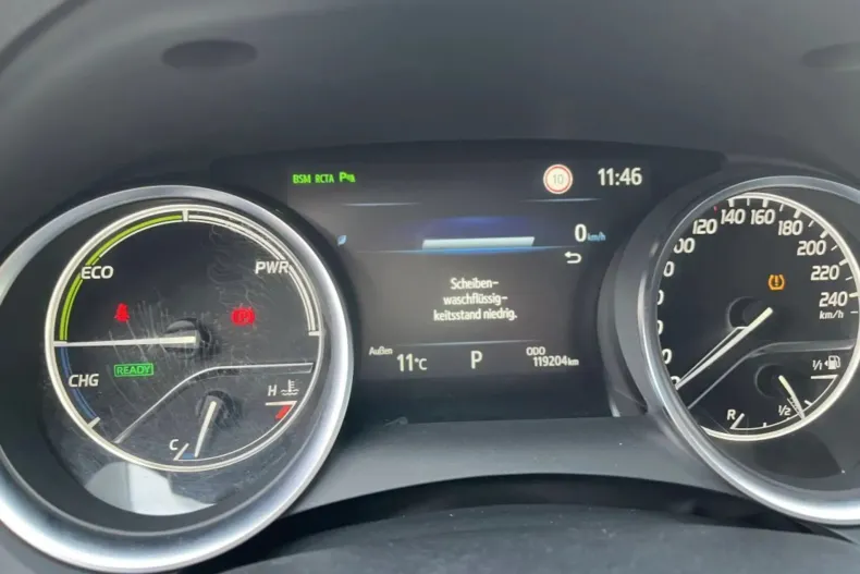 Toyota Camry din 2020 cu 119.200 km - oferta TOY145312 - foto 12