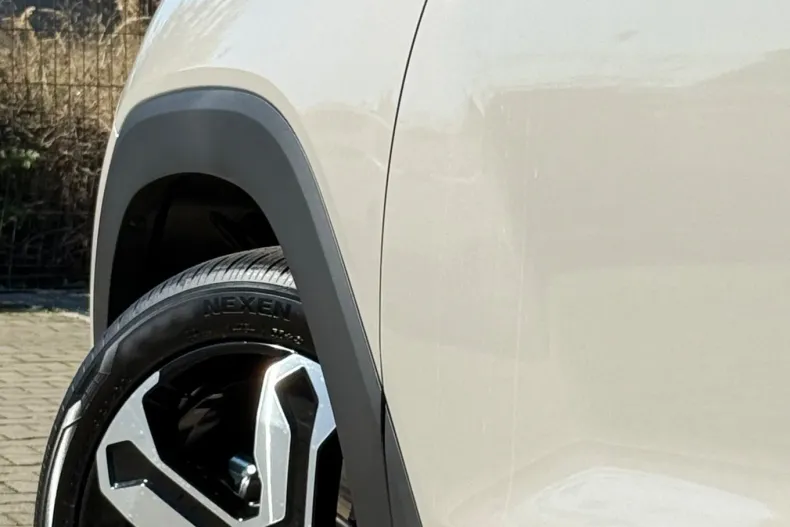 Ssangyong Torres din 2025 cu 8 km - oferta SSA145316 - foto 14