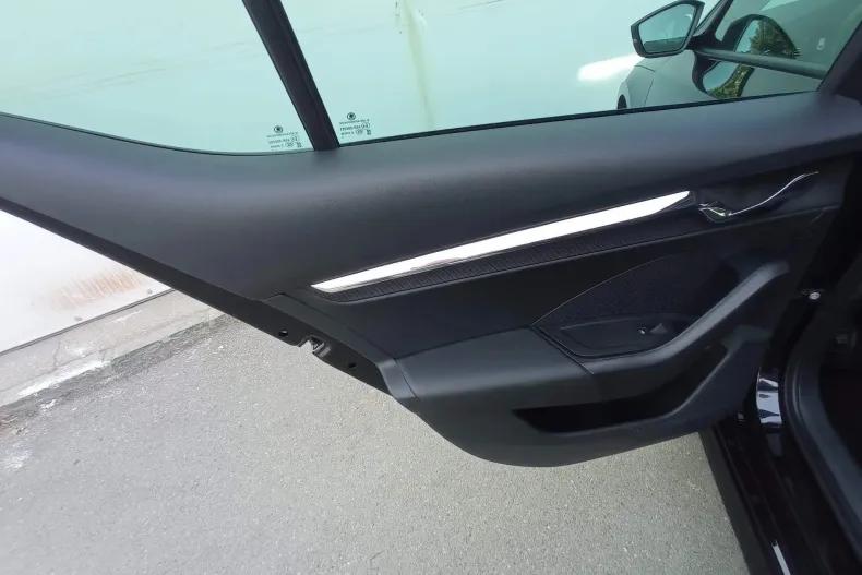 Skoda Octavia din 2023 cu 79.917 km - oferta SKO145322 - foto 21