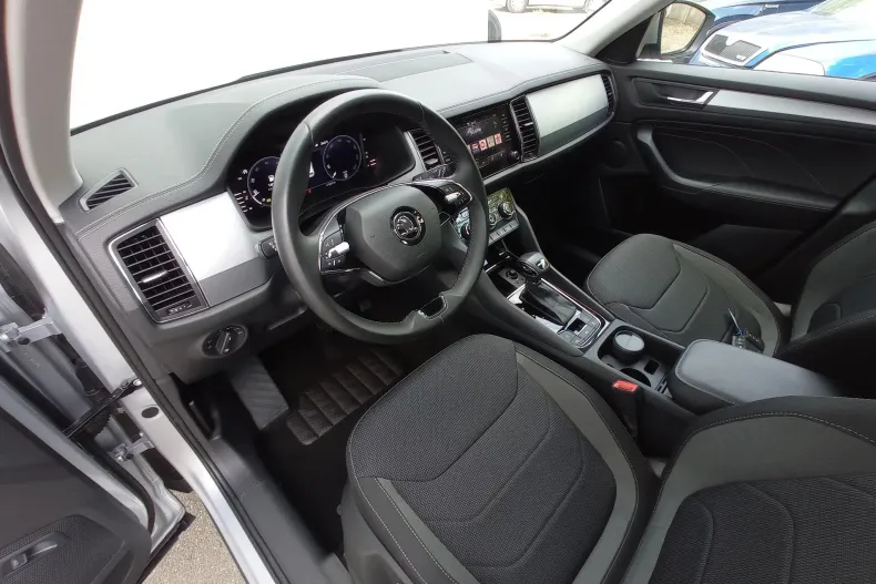 Skoda Kodiaq din 2023 cu 47.507 km - oferta SKO145323 - foto 14