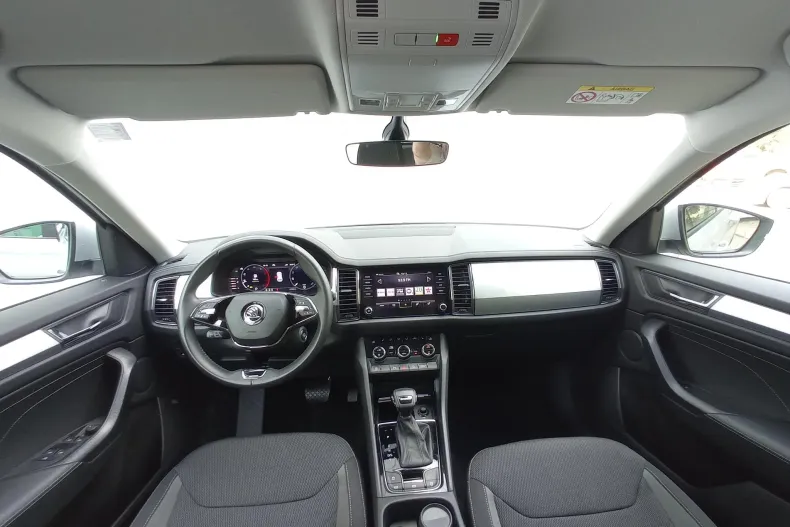 Skoda Kodiaq din 2023 cu 47.507 km - oferta SKO145323 - foto 17