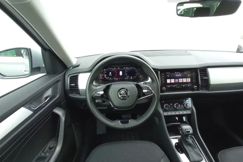 Skoda Kodiaq din 2023 cu 47.507 km - oferta SKO145323 - foto 18