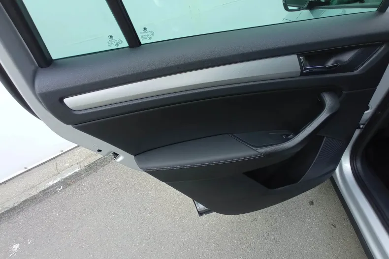 Skoda Kodiaq din 2023 cu 47.507 km - oferta SKO145323 - foto 20