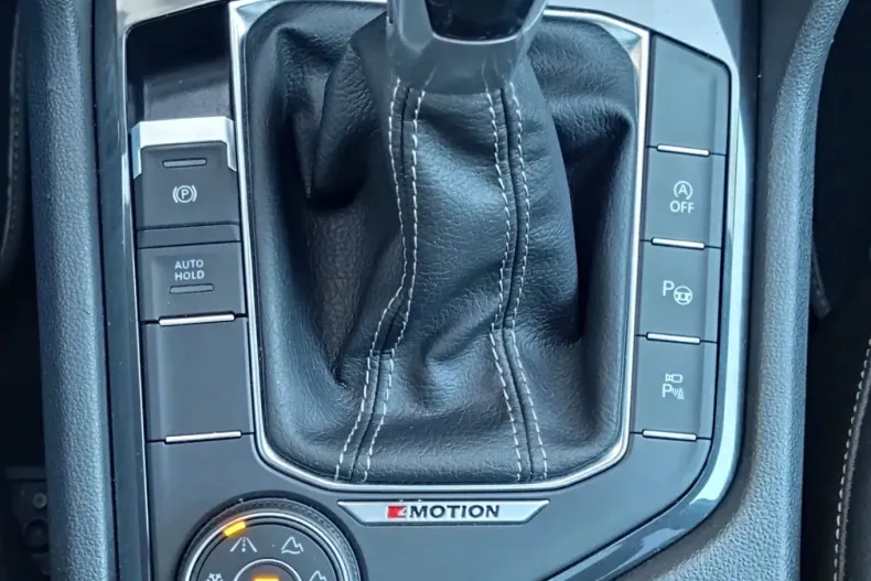 Volkswagen Tiguan din 2021 cu 102.322 km - oferta VOL145324 - foto 27