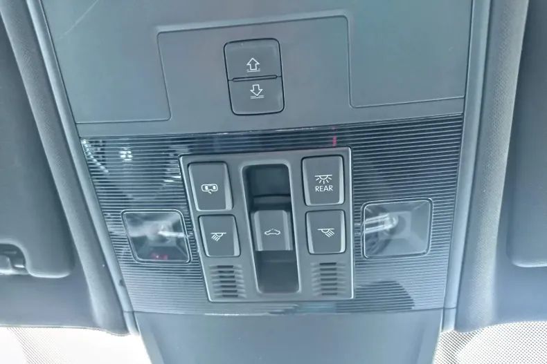 Volkswagen Tiguan din 2021 cu 102.322 km - oferta VOL145324 - foto 35