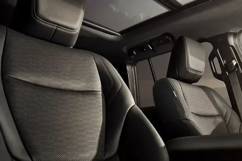 Toyota Land Cruiser 250 din 2025 cu 0 km - oferta TOY145339 - foto 4