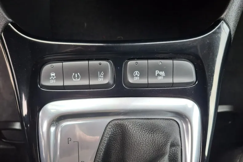 Opel Crossland din 2020 cu 25.000 km - oferta OPE145342 - foto 23