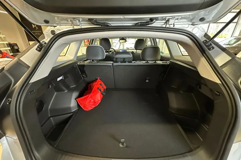 Geely Starray din 2025 cu 1 km - oferta GEE145347 - foto 12