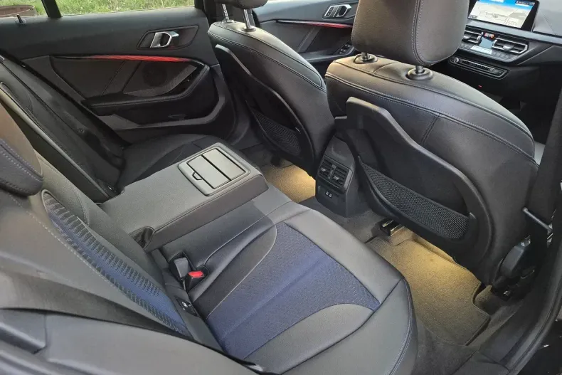 BMW Seria 1 din 2021 cu 103.640 km - oferta BMW145357 - foto 10