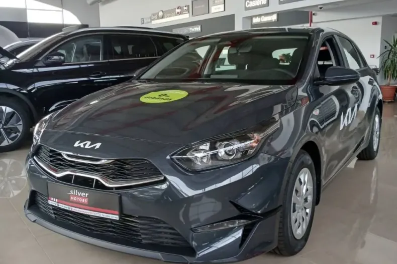 Kia Ceed din 2025 cu 6 km - oferta KIA145365 - foto 1