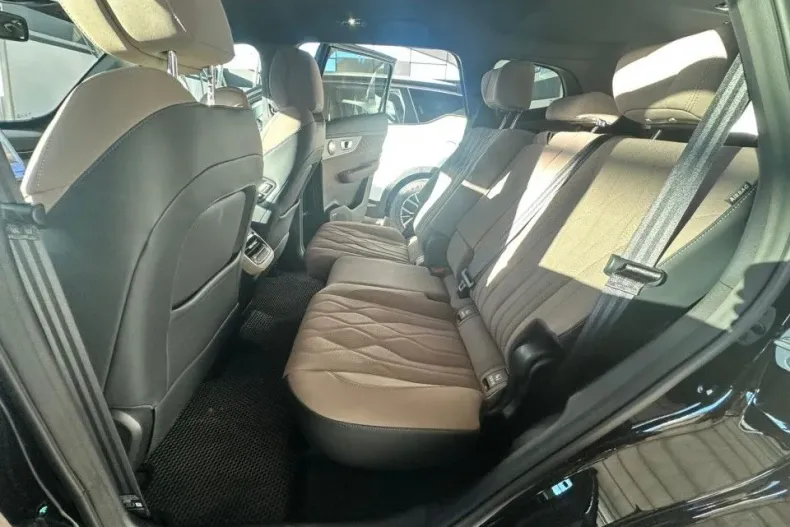 Chery Tiggo 8 din 2025 cu 5 km - oferta CHE145367 - foto 12